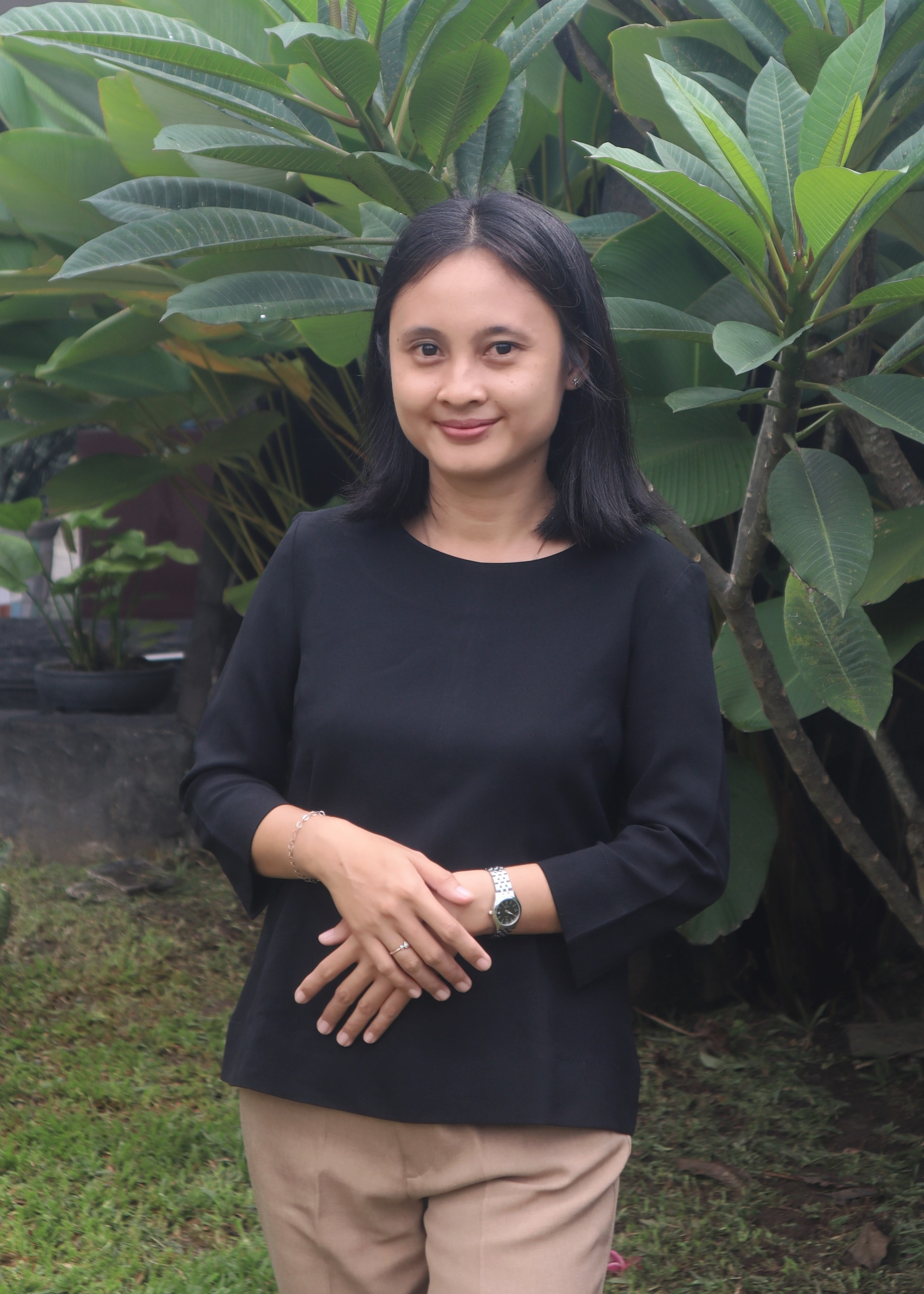 Citra Indah Maharani Laoli, M.Li